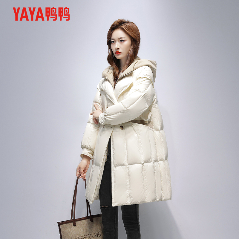 YAYA/鸭鸭正品羽绒服/2023年女士时尚百搭中长款冬季保暖外套女款