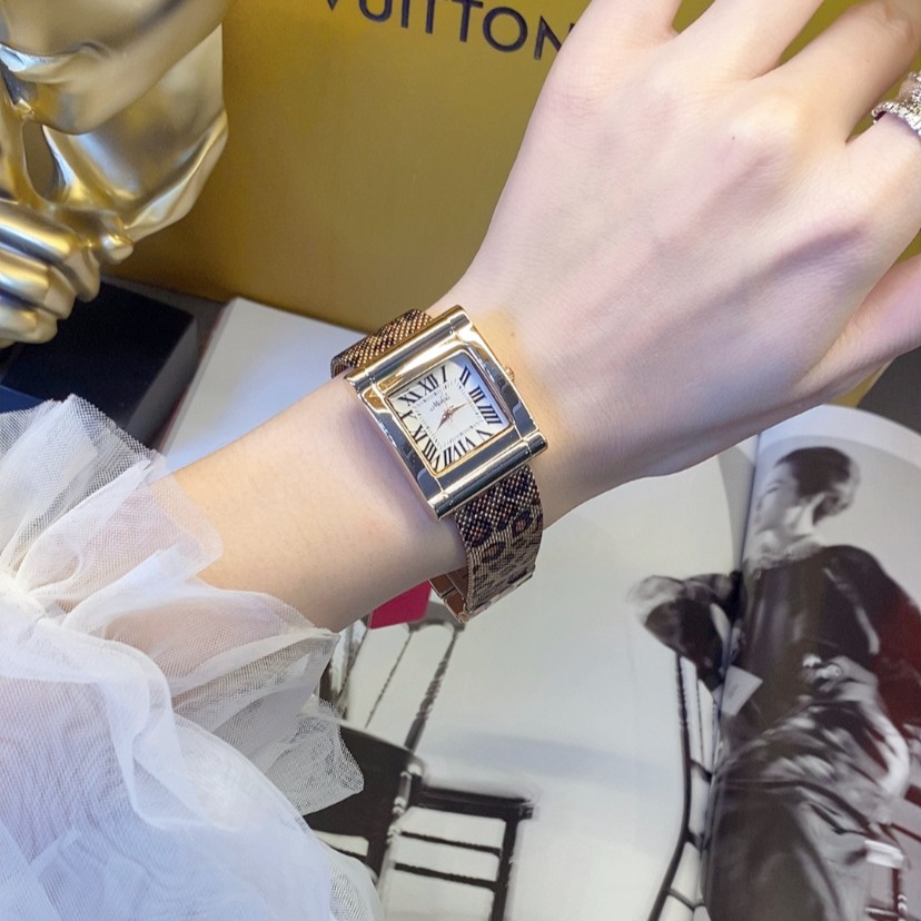 Mishali/米莉莎摩登时尚个性豹纹表高端腕表女表石英表防水气质