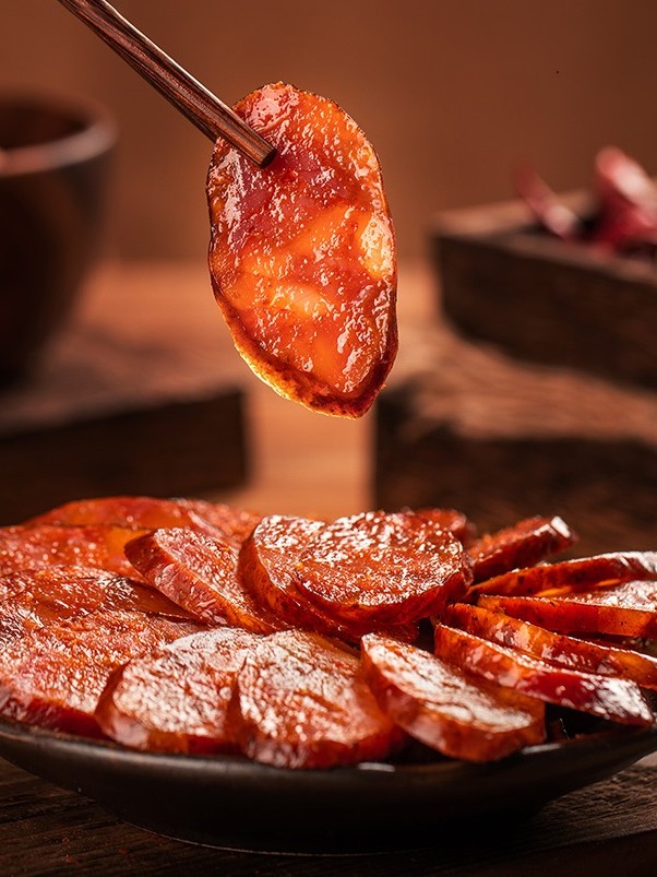 正宗农家土猪腊肉柏树枝柴火烟熏腊肠纯粮食喂养水晶透亮香肠