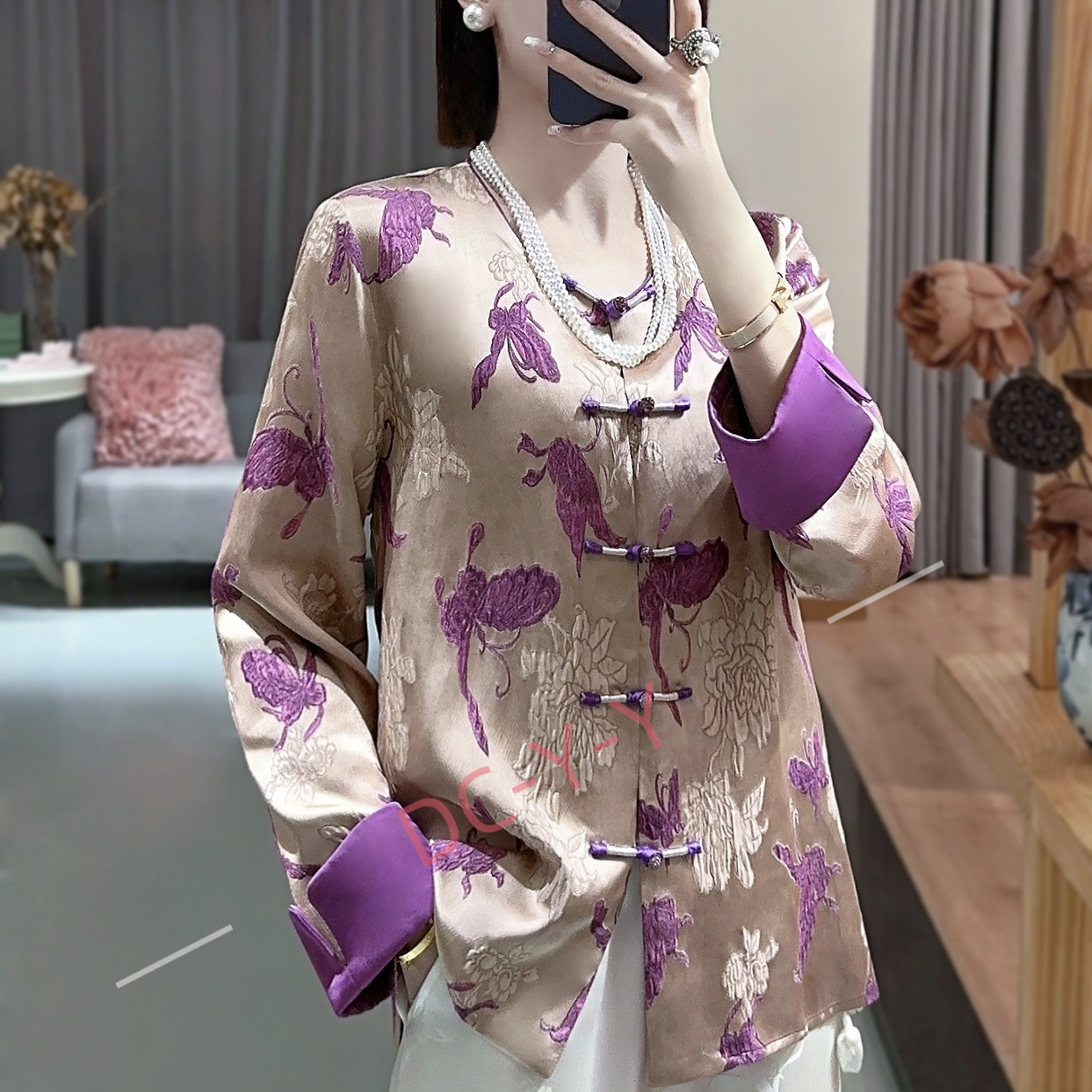 《董太推荐》新中式圆领百搭盘扣香云交织蝴蝶提花衬衫