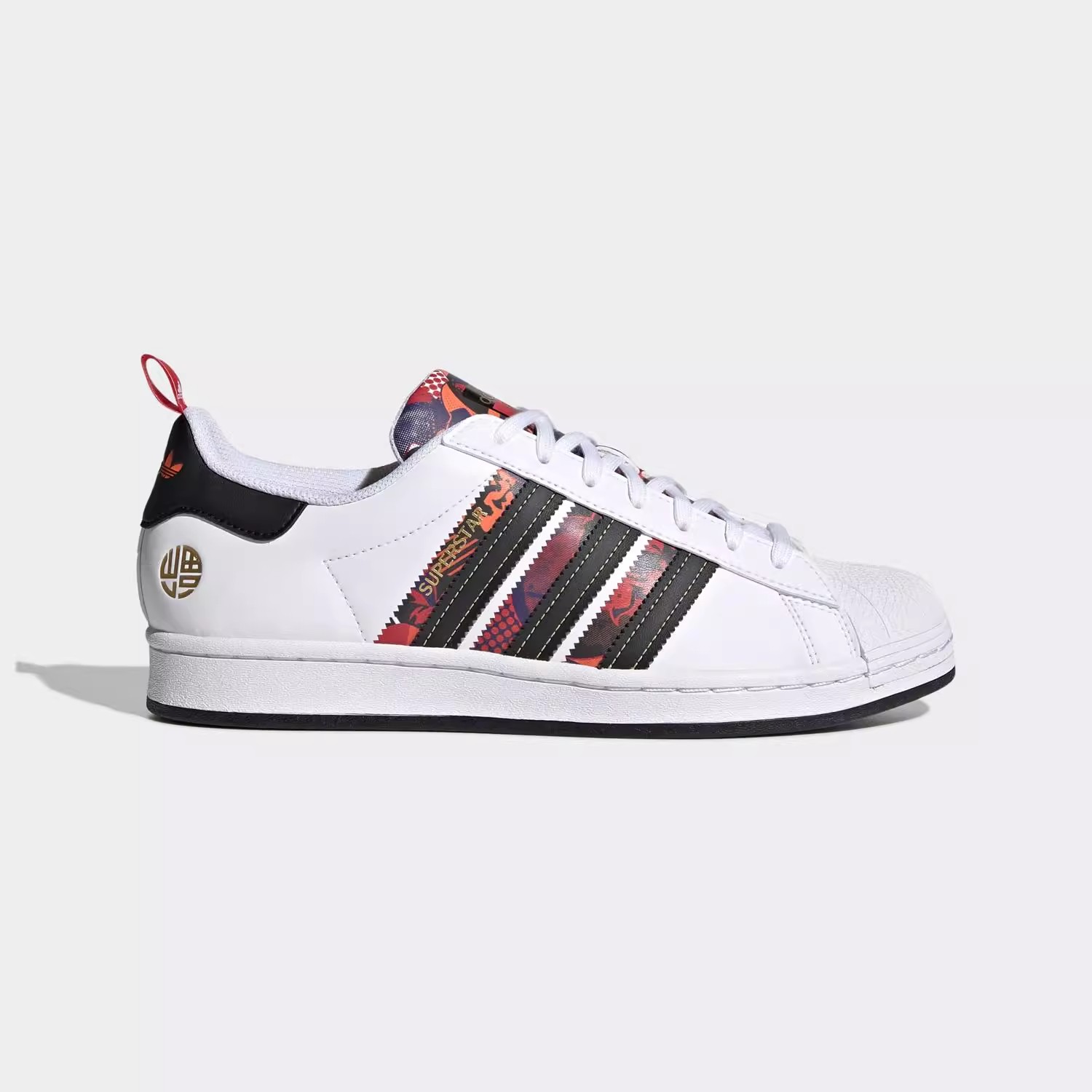 adidas  Superstar "CNY”防滑耐磨低帮板鞋男女同款白黑红Q47184