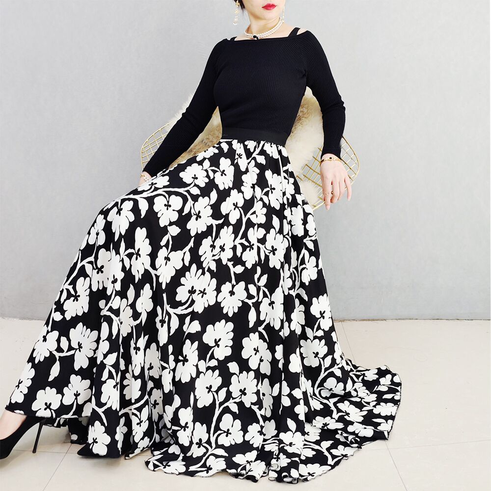 焕小沫720度大摆舞裙黑白花朵显瘦半身裙 百搭中长款气质垂感时尚