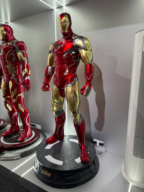 漫威钢铁侠马克85一比一人物雕像