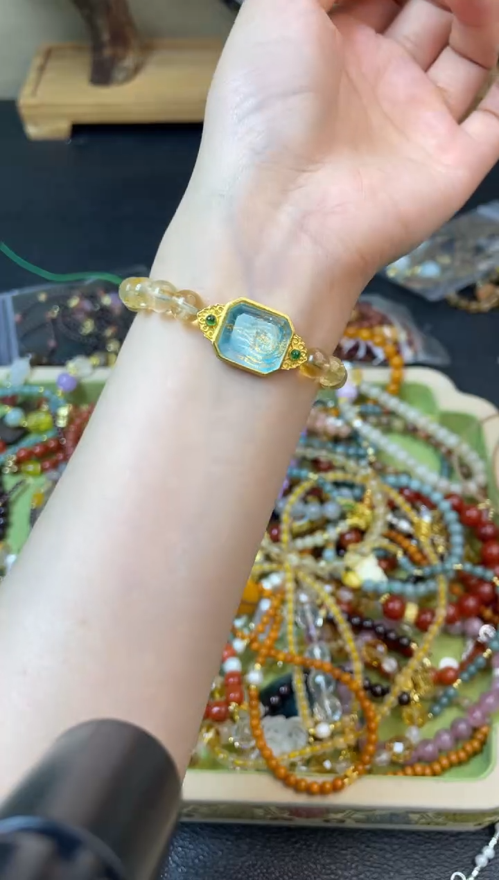 【闪购商品】水晶手链未镶嵌437手串