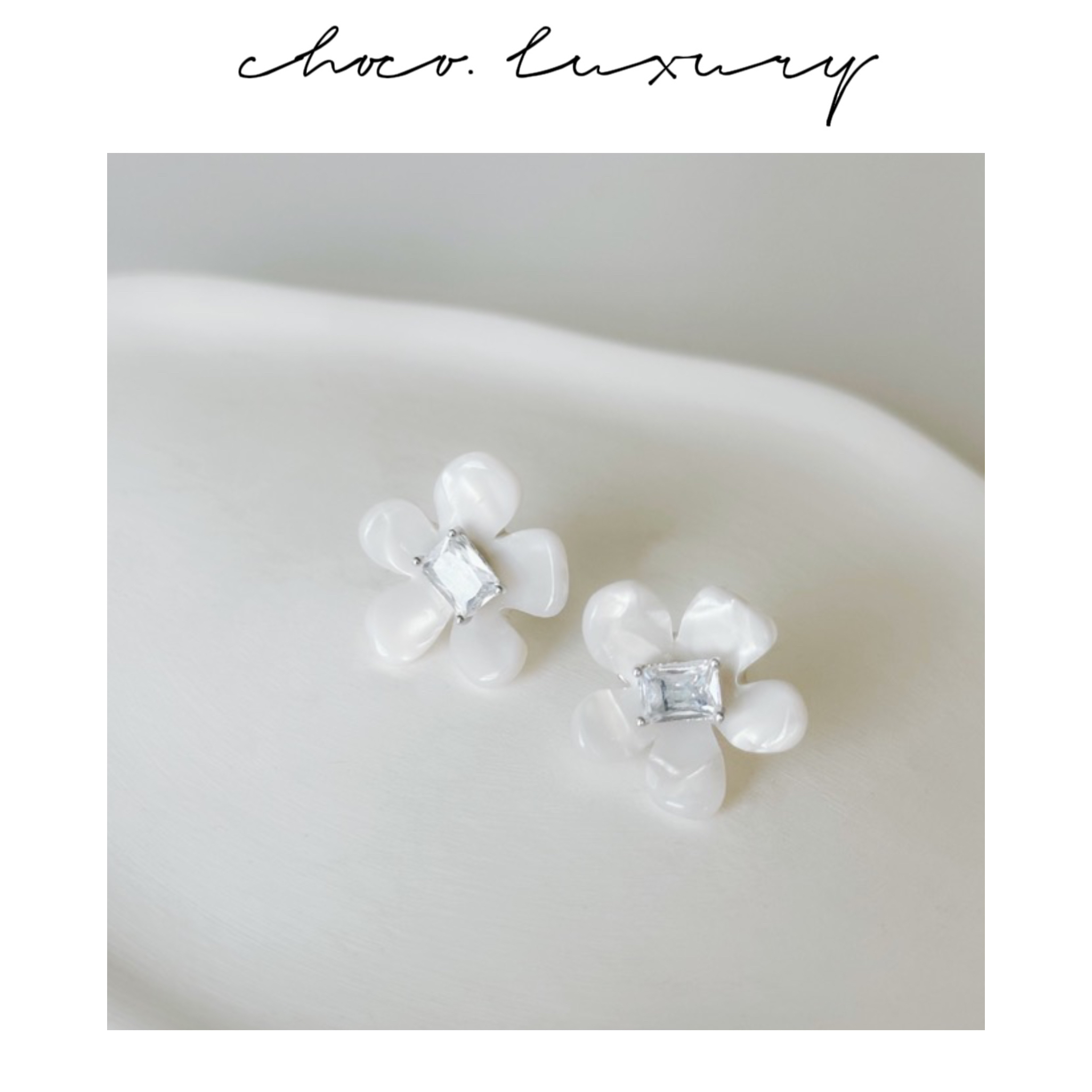 非金属亚克力耳饰 花花耳钉S102