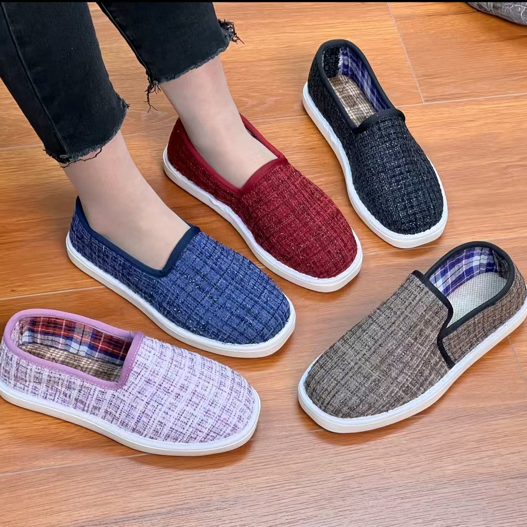 时尚新款春秋单鞋布鞋小香风休闲轻便一脚蹬软底老北京女款妈妈鞋