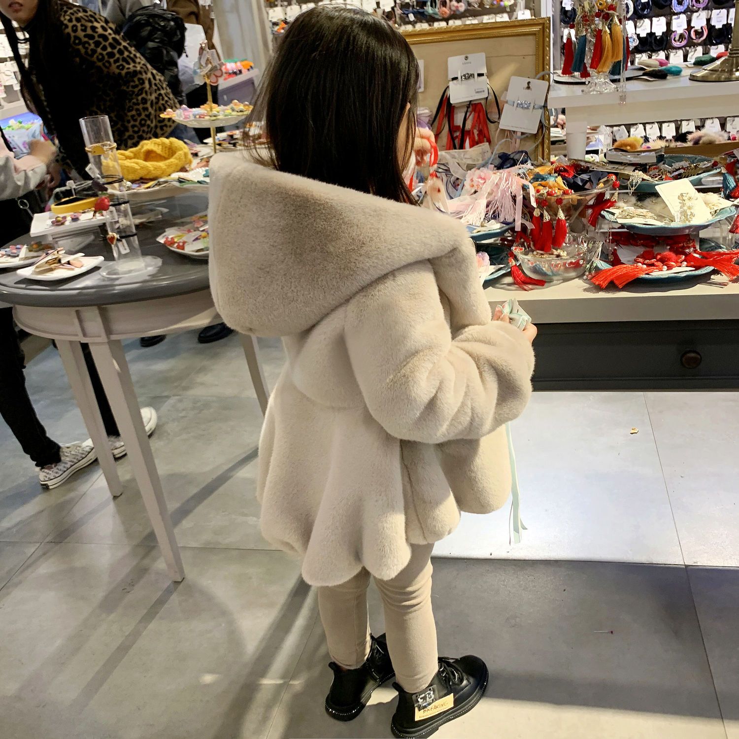 女童皮草外套2023冬季儿童中小童韩版洋气公主加厚宝宝獭兔毛大衣