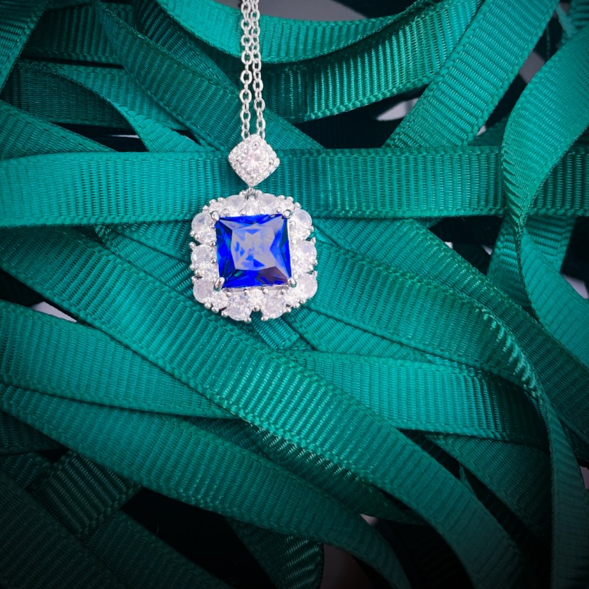 铜合金项链 蓝色方形豪镶设计款项链-ZZ129