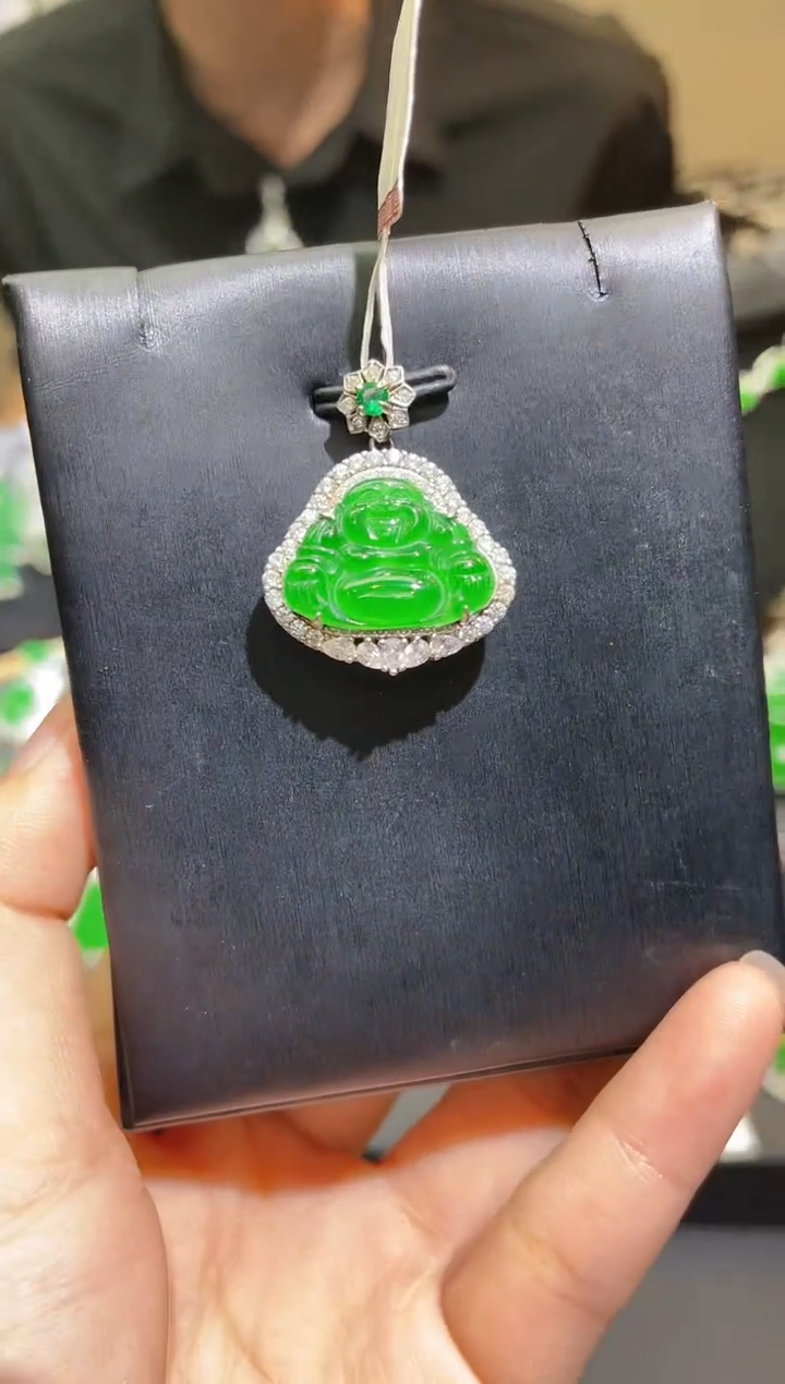 【闪购商品】翡翠吊坠银S925镶嵌A11