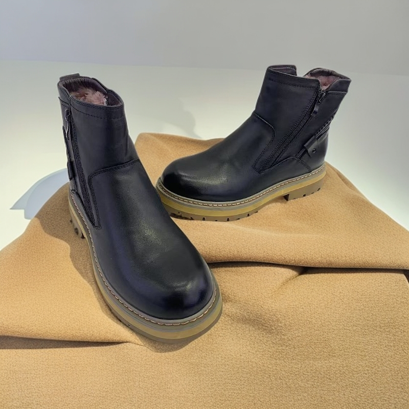 2024年新款冬季男士商务休闲皮鞋