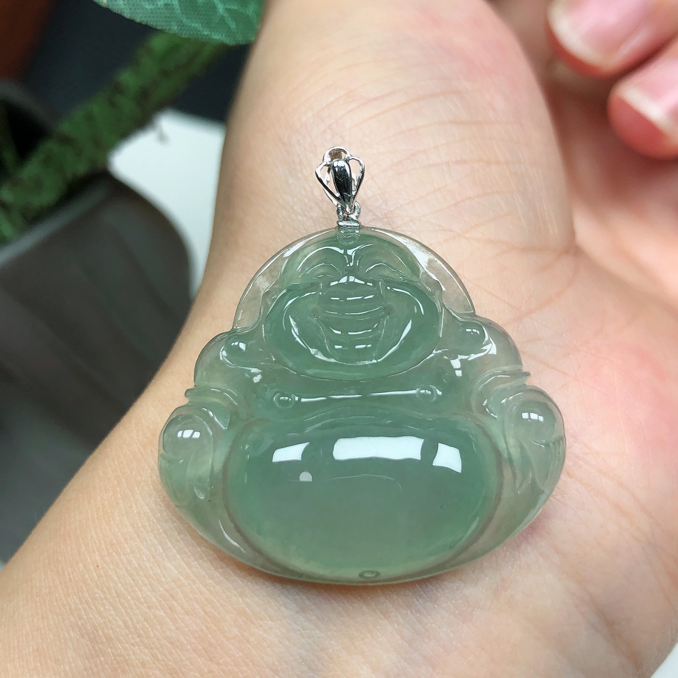 天然缅甸A货翡翠18金镶精美百搭老坑冰胶晴底佛公吊坠28*31.6*6.3