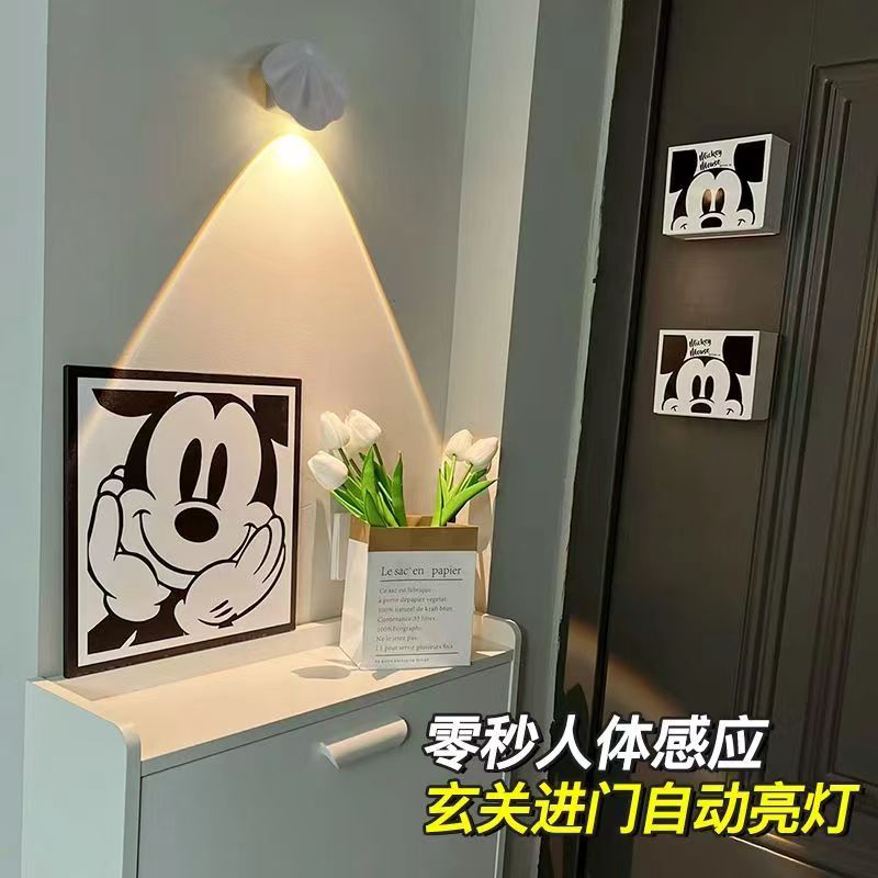 入户玄关感应灯壁灯充电免接线免打孔人来即亮磁吸灯门牌过道简约