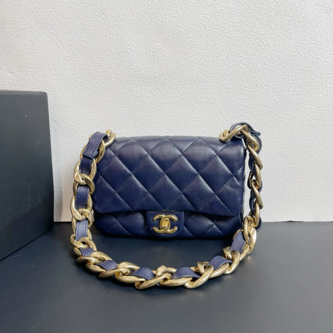 95新 Chanel/香奈儿 98新 奢总管/22s 粗链单肩cf包/芯片