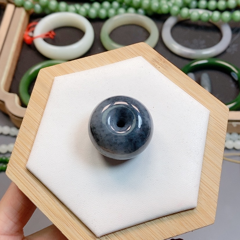 【闪购商品】和田玉吊坠未镶嵌