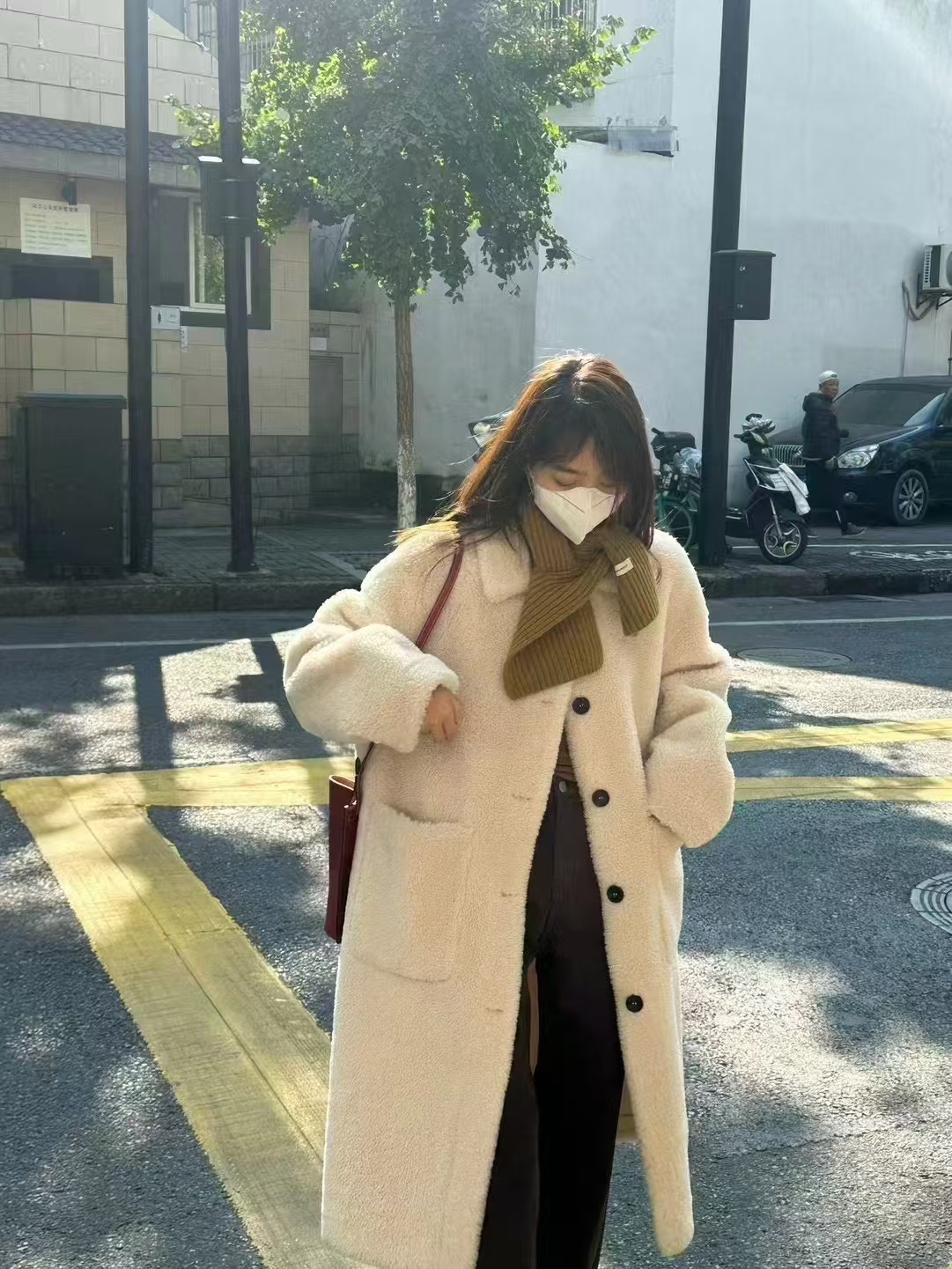 2025冬季新款羊羔毛中长款加厚保暖时尚百搭简约显瘦大衣外套