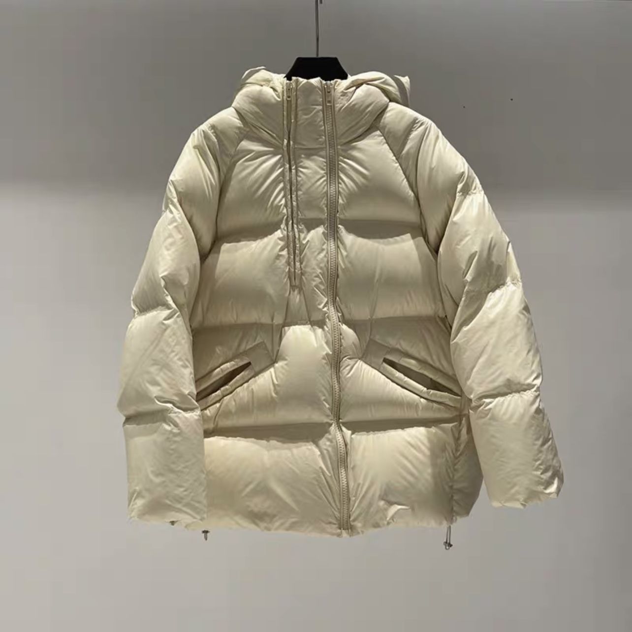 品牌断码欧美双拉链羽绒服女连帽90白鸭绒北方抗寒加厚宽松保暖面