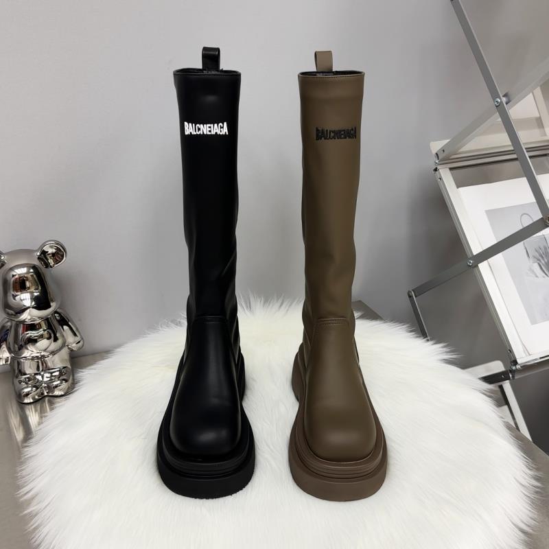 FAVMARTHA字母高筒靴子女长靴爆款秋季厚底长筒靴秋冬季加绒骑士