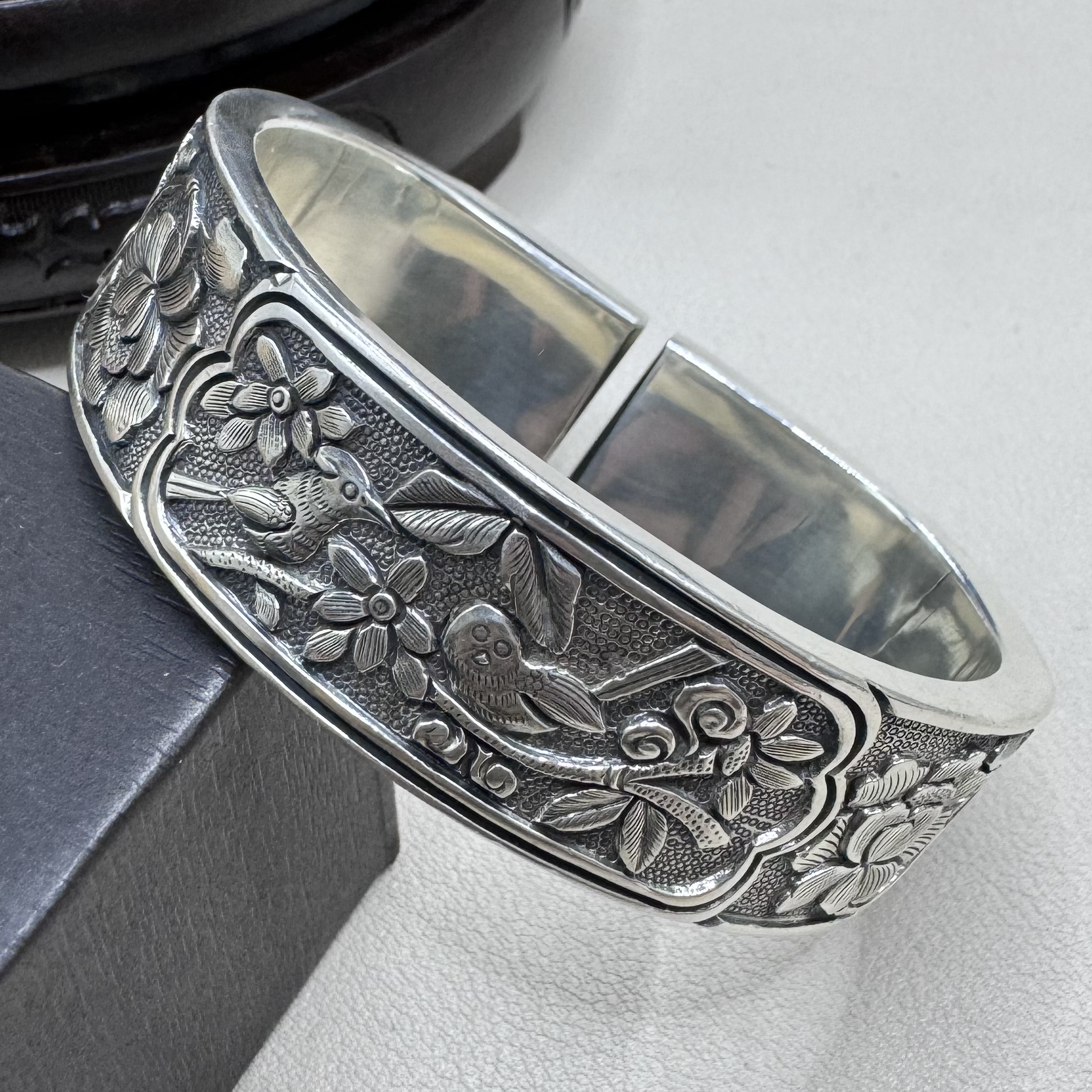 足银手镯 足银999（重工马蹄喜上眉梢手镯）