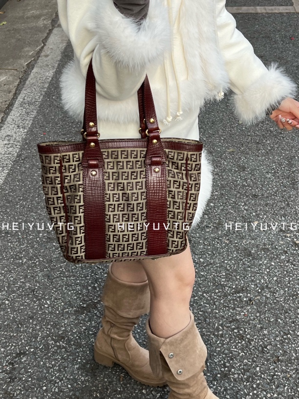 95新 FENDI/芬迪 棕色老花托特包单肩包