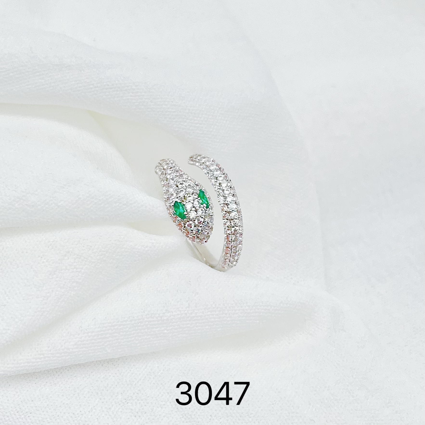 铜合金合成锆石戒指  3047#灵蛇轻奢时尚小众个性满钻戒指