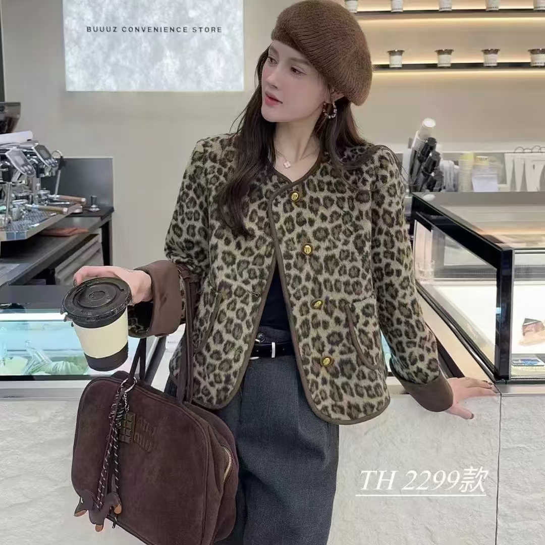 冬款豹纹外套（以主播直播展示为主）