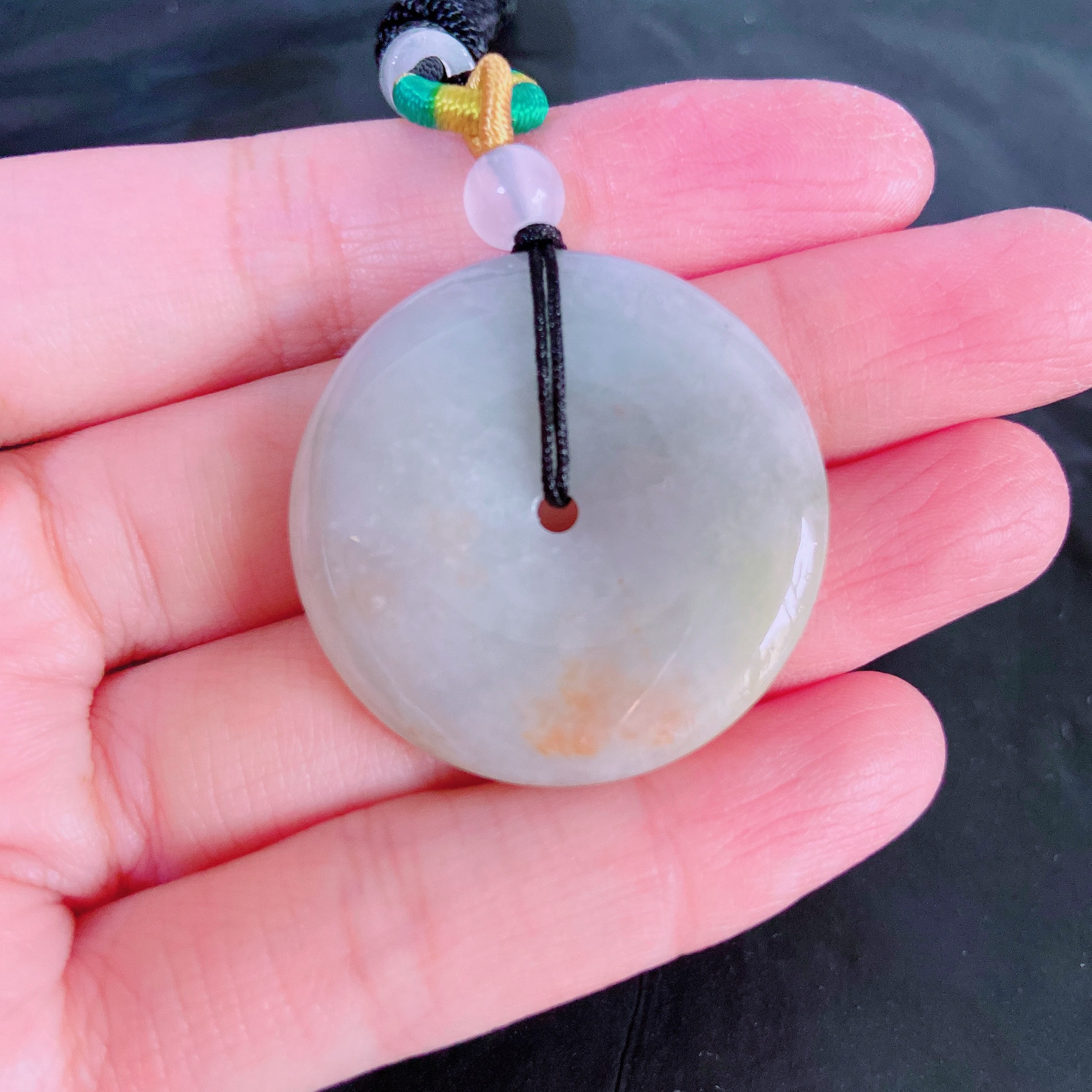 缅甸天然翡翠A货冰润飘黄双彩特色平安扣吊坠 尺寸33.4×5.0mm