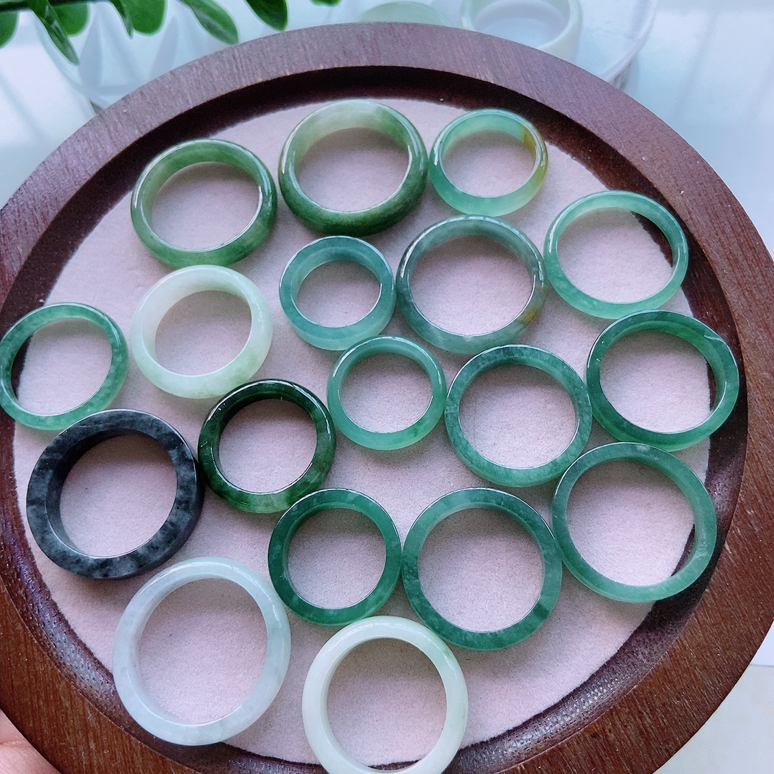 天然翡翠A货冰润精美戒指指环戒圈 多样性发一 瑕疵特价