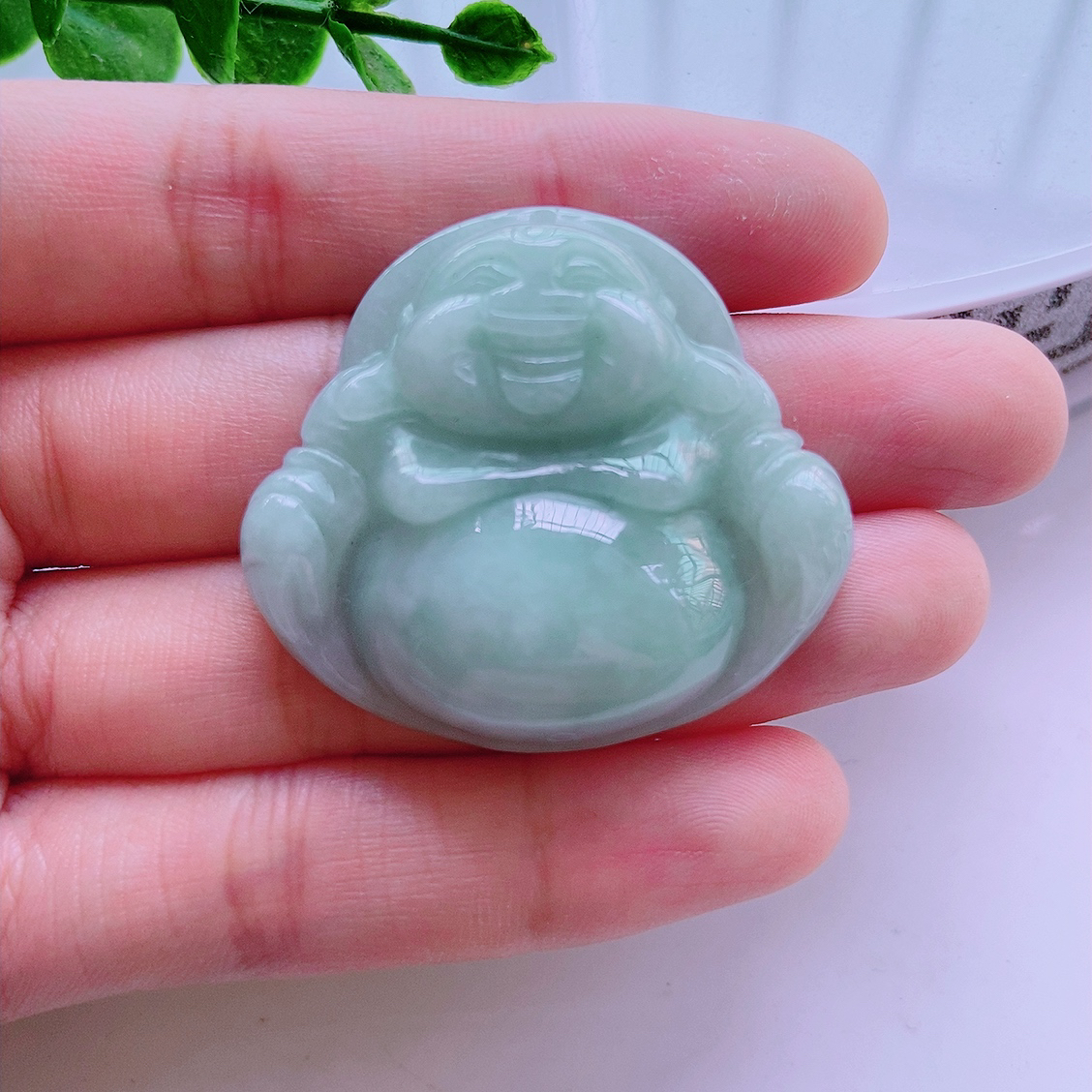 冰润大佛公毛衣链吊坠缅甸天然翡翠A货 尺寸35.5×39×9.4mm微瑕