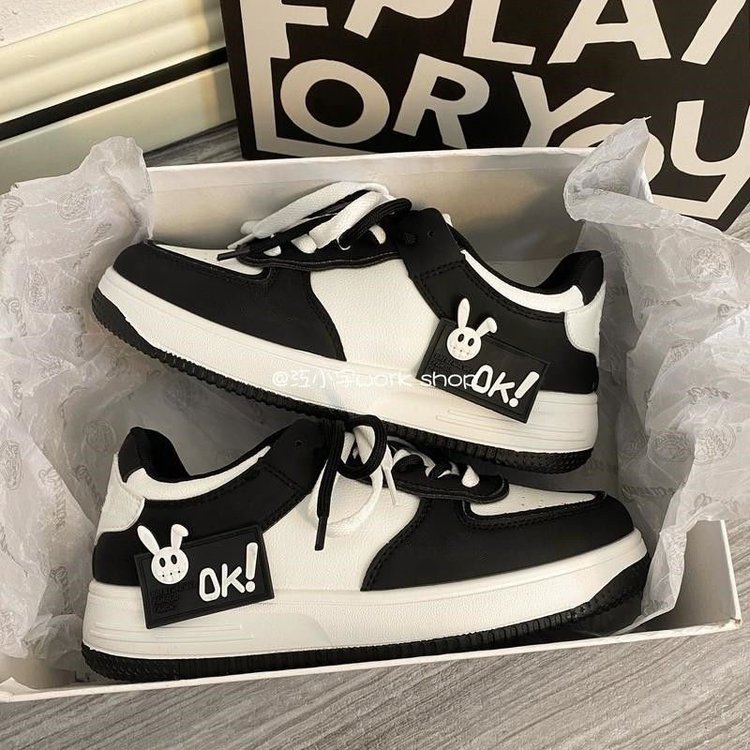 斯米尔爆改女鞋黑白2023春季小黑鞋子潮女百搭ins潮运动板鞋子