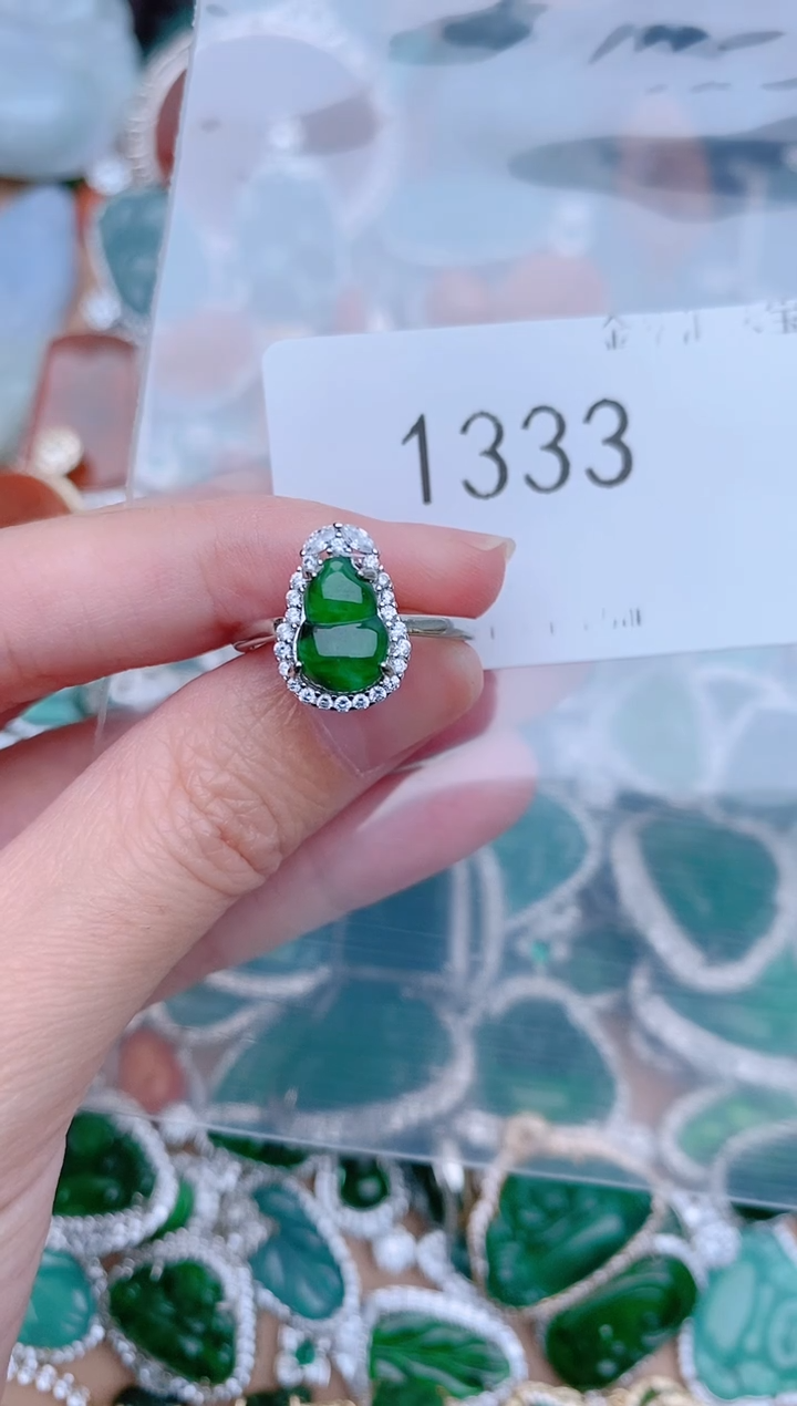 【闪购商品】翡翠颈饰未镶嵌1333