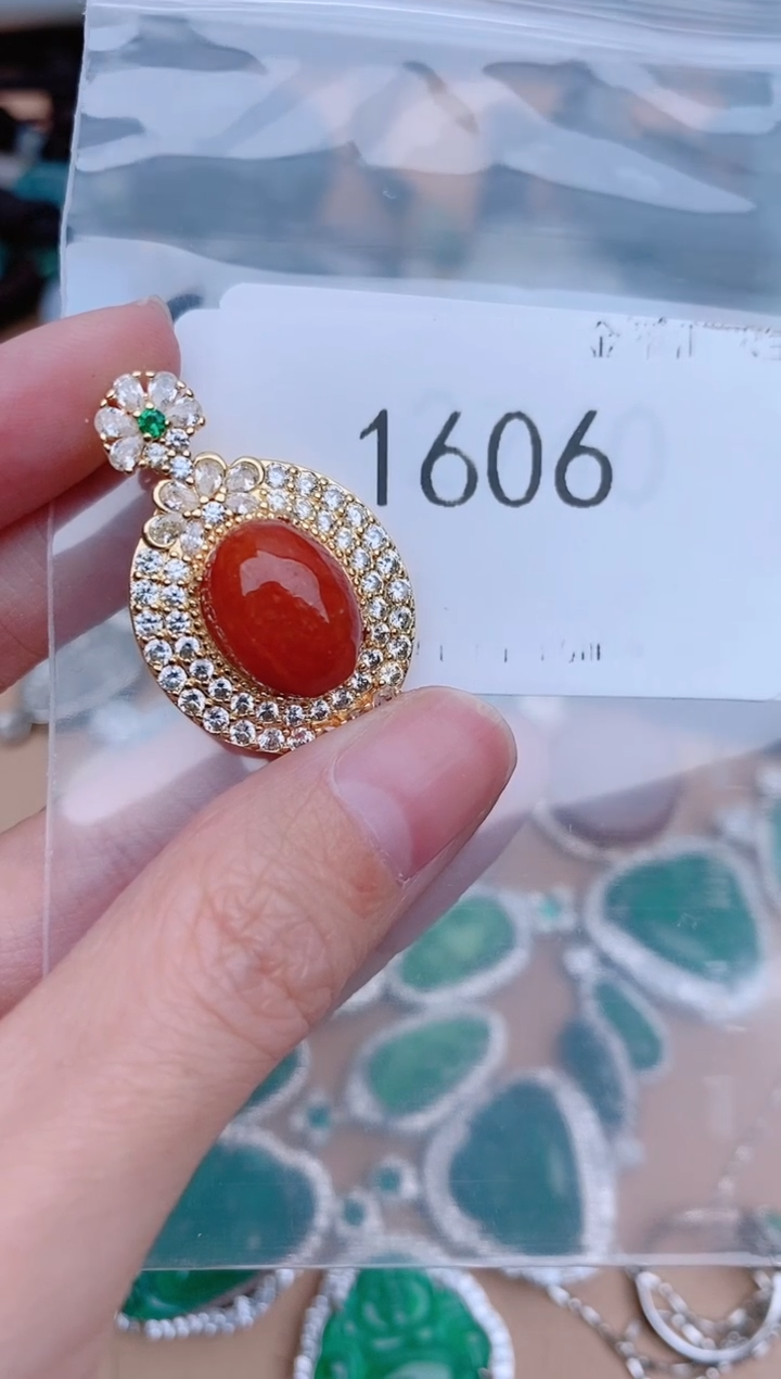 【闪购商品】翡翠颈饰未镶嵌1606