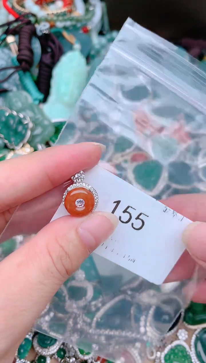 【闪购商品】翡翠颈饰未镶嵌155