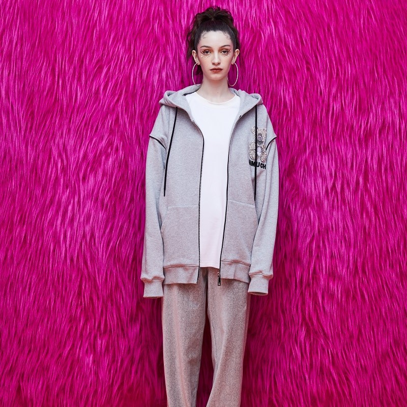 TCH潮牌烫钻小熊镶钻灰宽松连帽休闲色开衫外套T69A176002