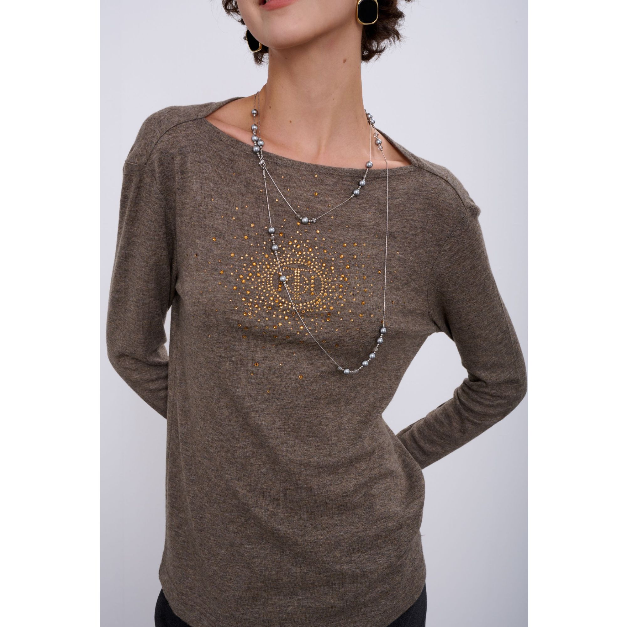 TCH年终大促款烫钻针织长袖打底衫T72C08E5003