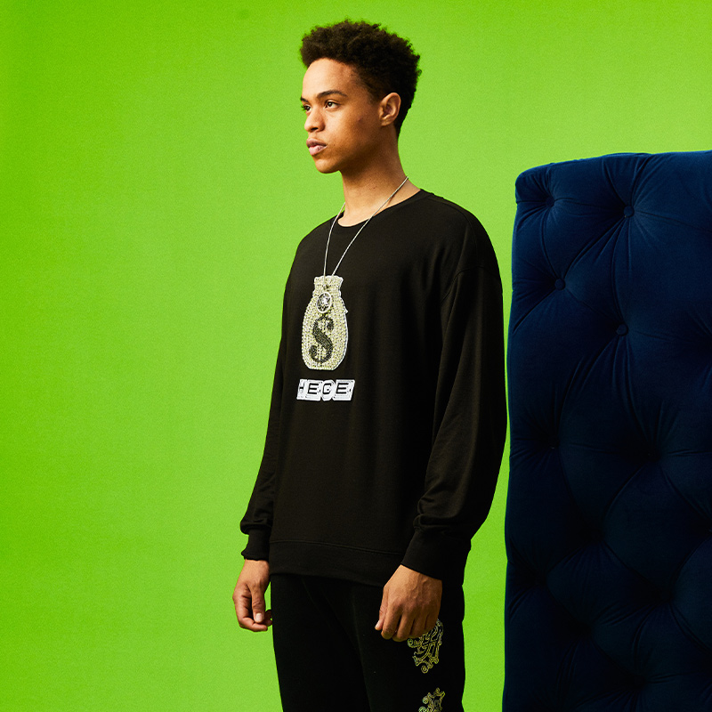 轻奢-TCH潮牌手工钉珠字母黑色休闲时尚卫衣圆领衫T66C116168