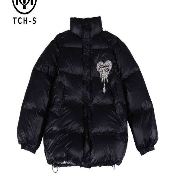 男装-TCH秋冬款式烫钻休闲加厚黑色时尚宽松羽绒服S66D199027