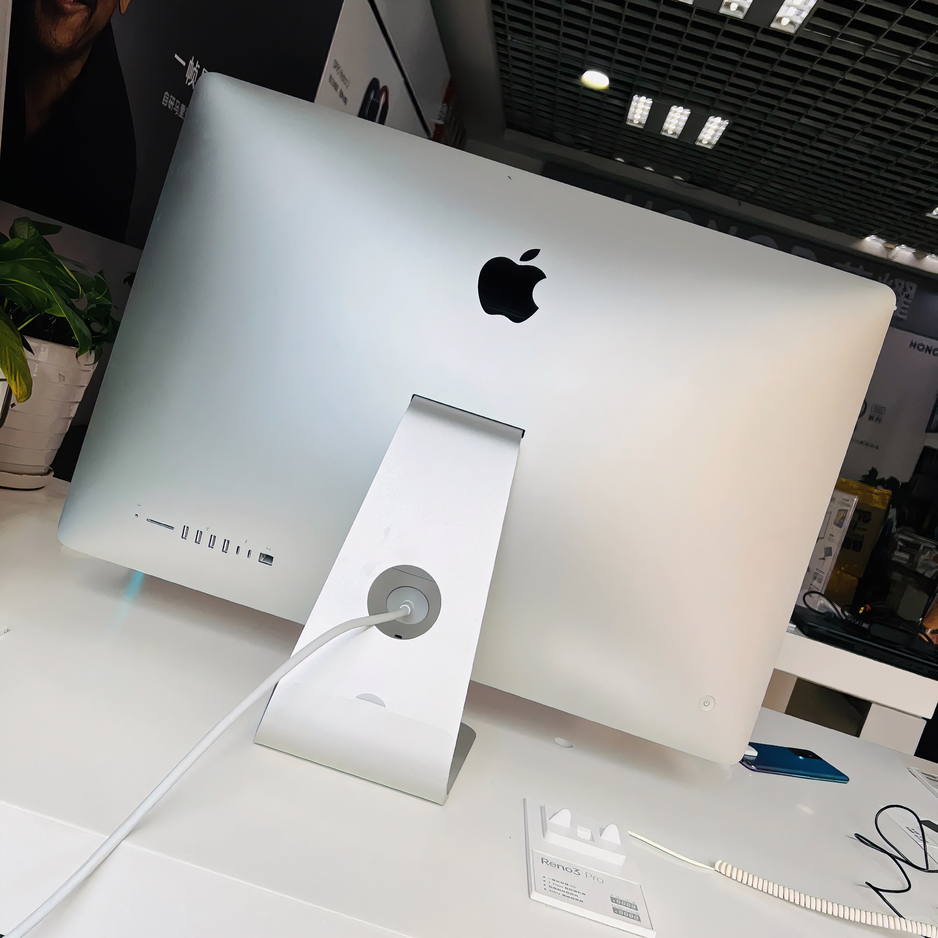 95新 Apple/苹果 台式一体机电脑iMac超薄款游戏商务办公前台设计
