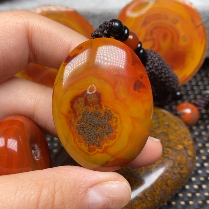 【闪购商品】玛瑙/玉髓颈饰未镶嵌兴****…