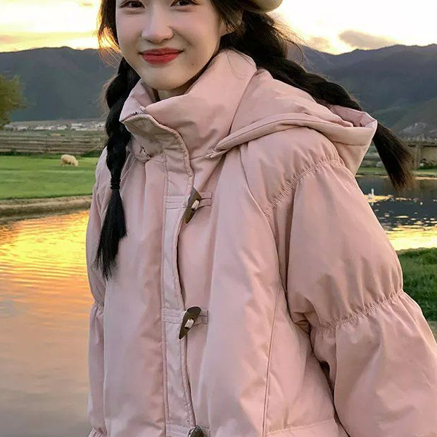 羽绒衣网红款所羽绒棉服女2024新款纯色学粉色连帽甜美少女牛角