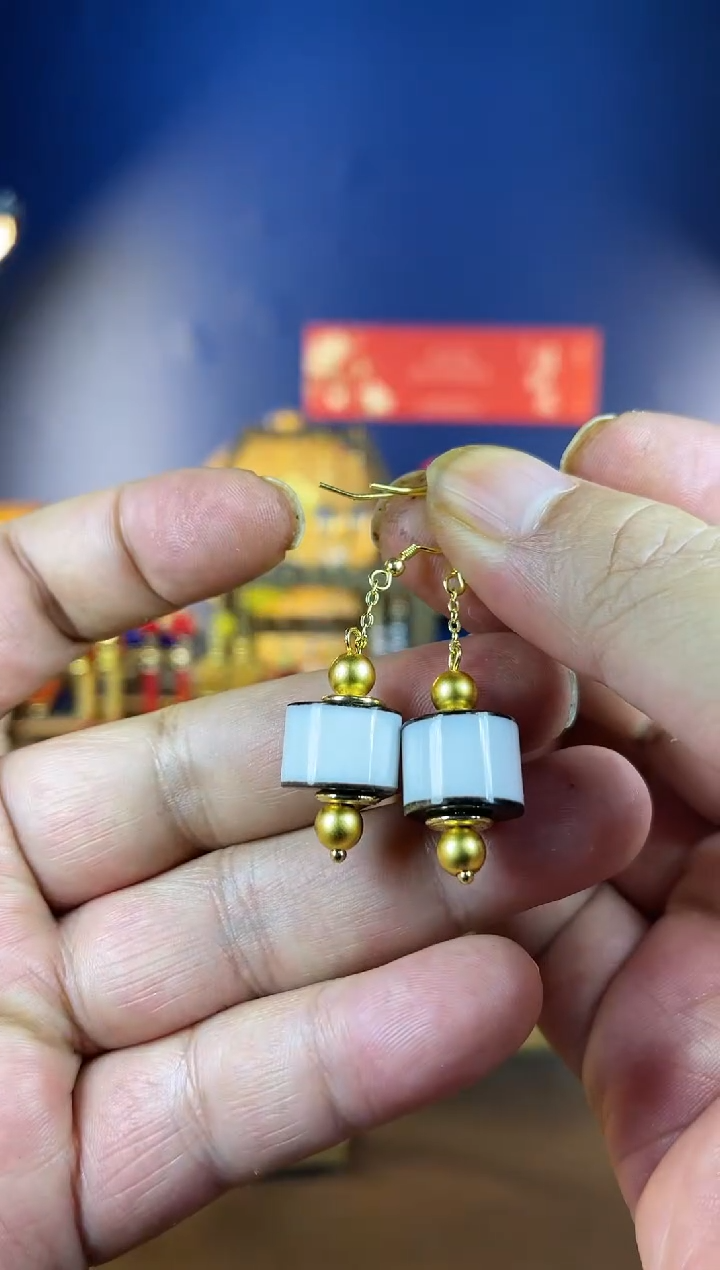 【闪购商品】西亚剁耳钩