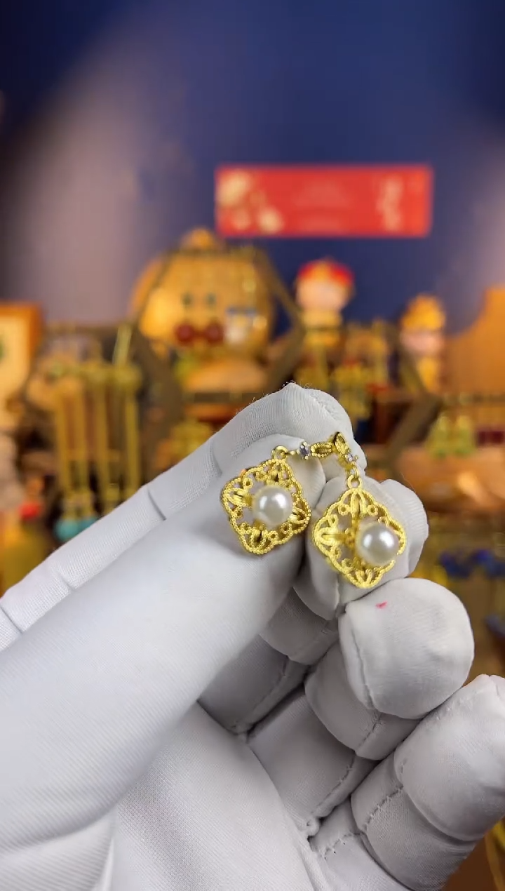 【闪购商品】100号方胜纹仿花丝耳坠