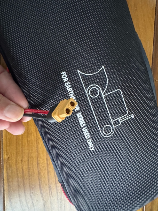 推土机原装备用续航扩充电源