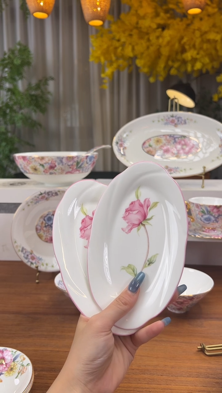 【闪购商品】盘玫瑰新款异形点心盘2个