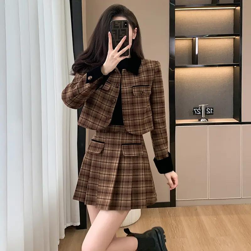 毛呢格子小香风套装女秋冬短外套上衣百褶半身裙小个子穿搭一整套