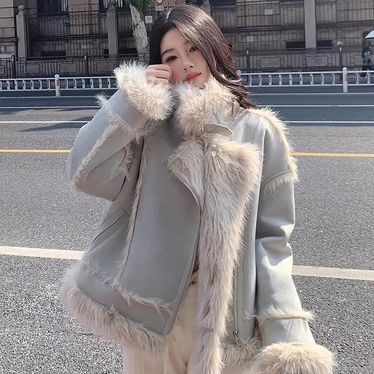 秋冬毛毛短外套加绒加厚小个子冬新款一体棉服