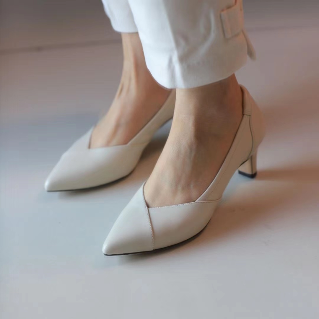 壹家shoes055003软羊皮/羊绒浅口5cm高跟鞋花苞款显瘦百搭防磨脚