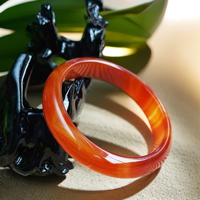 玛瑙天然玉石手镯正圈时尚精雕 【只发一只】