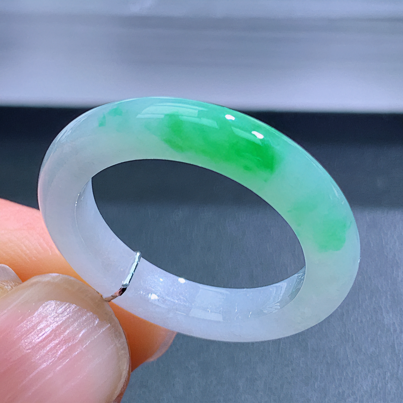 天然翡A货冰飘阳绿戒圈戒指12号内径16.2mm精美通透清新靓绿