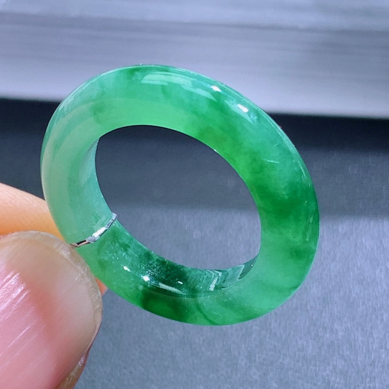 天然翡翠A货冰飘绿戒圈戒指7号内径14.5mm冰种靓绿满绿时尚清新