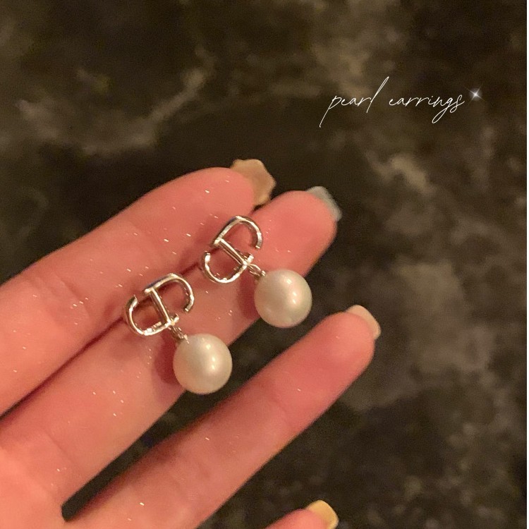 铜合金耳饰 AL4356法式复古CD字母耳钉小众设计感高级气质ins